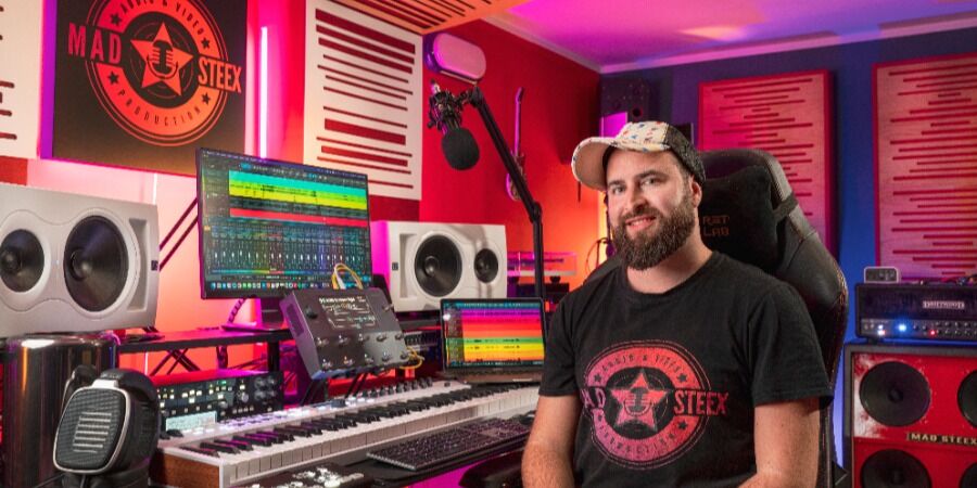 Mad Steex Production
